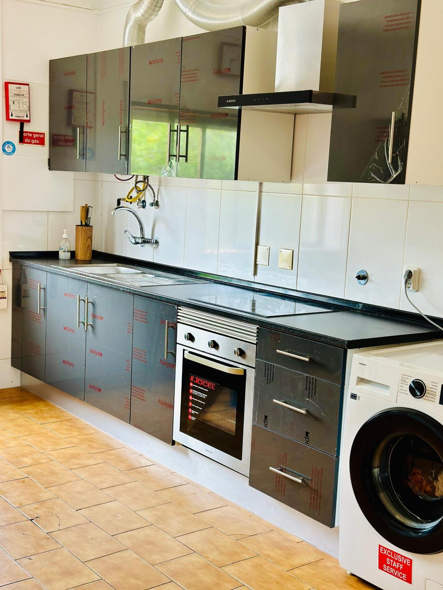 Portimao Central Holiday Guesthouse Bagian luar foto